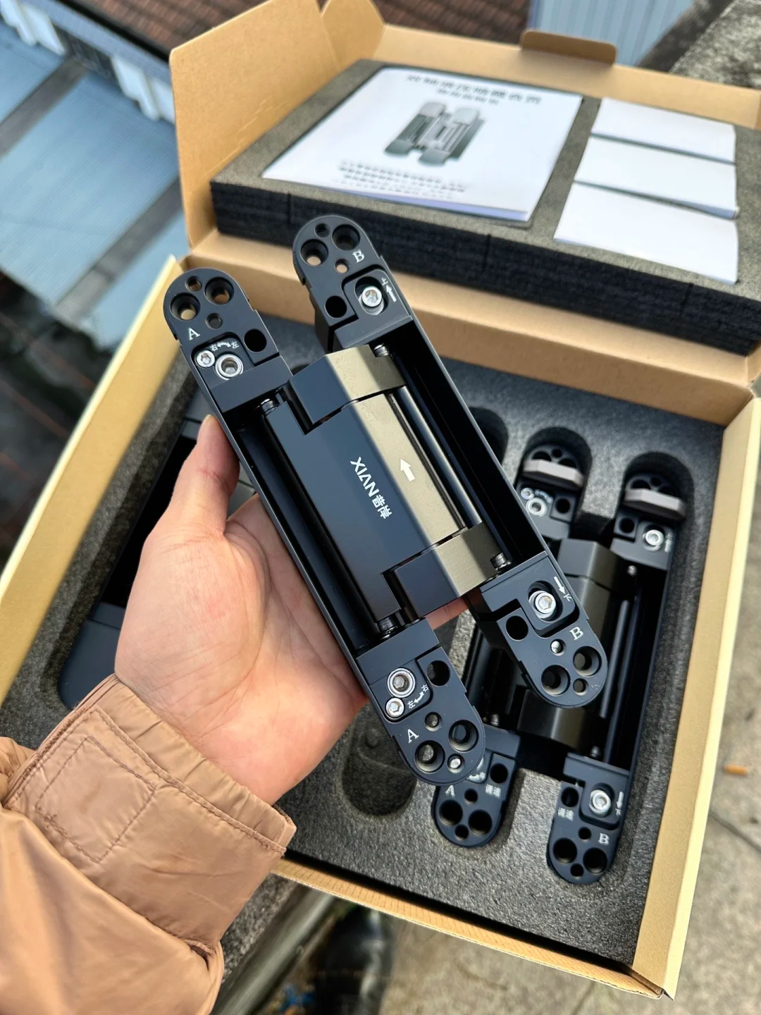 Premium door hardware accessories.png